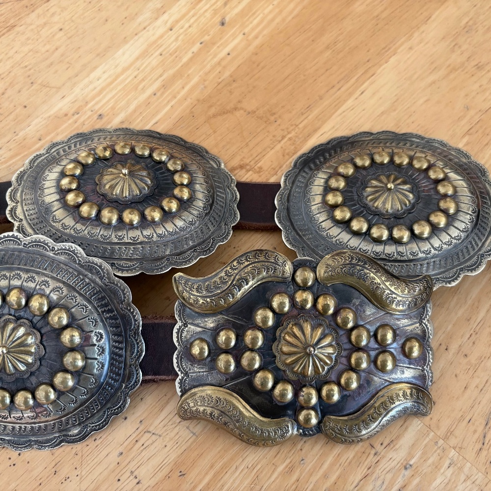 Rodeo Quincy’s Tinker Tone Concho Belt